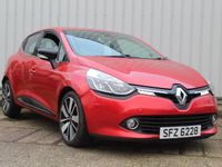 Usado Renault Clio IV Dynamique 90 HP (66 kW) 2014 Vermelho Citadino
