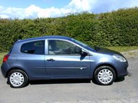 used Renault Clio EXPRESSION 16V 3 Door