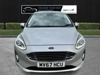 Używany Ford Fiesta Zetec 85 KM (62 kW) 2017 Srebrny Hatchback