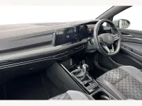 Second-hand VW Golf VIII R-line 130 CP (95 kW) 2023 Gri Hatchback