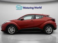 Used Toyota C-HR 122 HP (89 kW) 2023 Red SUV