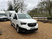 Used Vauxhall Combo Edition 100 HP (73 kW) 2020 White MPV