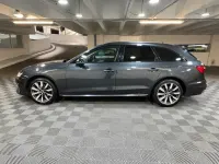 Begagnad Audi A4 Sport 2022 Grå Kombi
