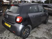 Used Smart ForFour Premium 71 HP (52 kW) 2017 Grey Hatchback