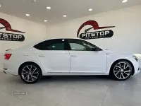 Used Skoda Superb SportlinePlus 190 HP (139 kW) 2022 White Hatchback