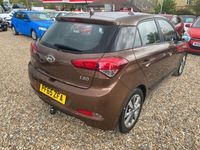 used Hyundai i20 1.2 MPI SE BLUE DRIVE 5d 83 BHP