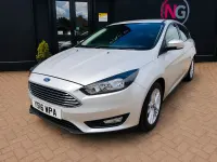 Used Ford Focus Zetec 120 HP (88 kW) 2016 Silver Hatchback