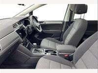 Usado VW Touran Match 150 HP (110 kW) 2025 Prateado Monovolume