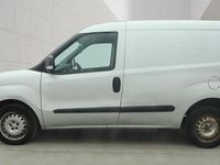 Używany Vauxhall Combo 2016 Srebrny Minivan