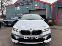 Begagnad BMW 225 M Sport 2018 Silver Halvkombi