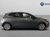 Used Renault Clio Evolution 143 HP (105 kW) 2025 Hatchback