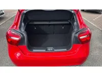 Usado Mercedes A180 Sport Edition 109 HP (80 kW) 2018 Vermelho Citadino