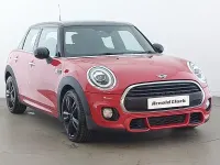 Usado Mini Cooper 136 CV (100 kW) 2018 Rojo Utilitario