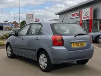 Used Toyota Corolla T2 97 HP (71 kW) 2003 Grey Hatchback