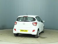 Used Hyundai i10 SE 87 HP (63 kW) 2014 White Hatchback