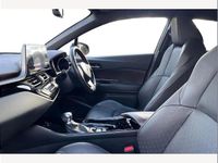 Used Toyota C-HR 122 HP (89 kW) 2019 Grey SUV