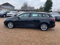Usado Renault Mégane GrandTour Dynamique 110 CV (80 kW) 2017 Negro Familiar