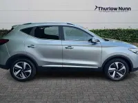 Używany MG ZS Trophy 114 kW (156 KM) 2023 Srebrny SUV