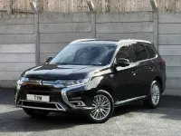 Used Mitsubishi Outlander P-HEV 2018 Black SUV