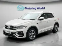 Usado VW T-Roc R-line 150 HP (110 kW) 2024 Cinzento SUV