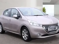 Used Peugeot 208 Active 70 HP (51 kW) 2013 Pink Hatchback