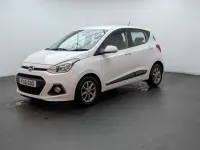 Usado Hyundai i10 Premium 66 HP (48 kW) 2016 Branco Citadino