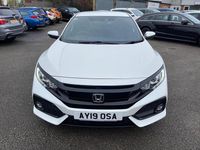 Used Honda Civic SR 126 HP (92 kW) 2019 White Hatchback
