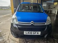 Usado Citroën Berlingo 75 HP (55 kW) 2018 Azul Monovolume