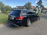 Używany Mercedes E250 AMG 2013 Czarny Kombi