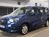 Used Vauxhall Combo S 100 HP (73 kW) 2020 Blue MPV