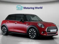 Usado Mini Cooper Exclusive 136 CV (100 kW) 2020 Rojo Utilitario