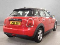 Used Mini Cooper Classic 136 HP (100 kW) 2019 Red Hatchback