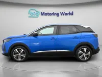 Second-hand Peugeot 3008 Allure Premium 225 CP (165 kW) 2022 Albastru SUV