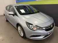 Used Vauxhall Astra Elite 150 HP (110 kW) 2016 Silver Hatchback