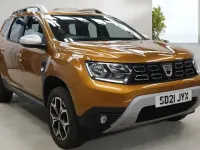 Begagnad Dacia Duster Prestige 131 HK (96 kW) 2021 Orange SUV