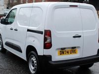 Used Vauxhall Combo S 102 HP (75 kW) 2024 White Van