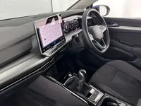 Second-hand VW Golf VIII Style 150 CP (110 kW) 2025 Albastru Hatchback