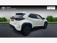 Used Toyota Yaris Hybrid Design 2023 White Hatchback