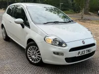 Used Fiat Punto Pop 69 HP (50 kW) 2013 White Hatchback