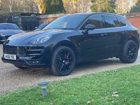 Used Porsche Macan Turbo 400 HP (294 kW) 2017 Black SUV