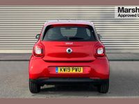 Used Smart ForFour Premium 90 HP (66 kW) 2019 Red Hatchback