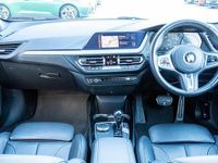 Used BMW 118 M Sport 138 HP (101 kW) 2020 White Hatchback