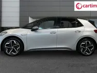 Usado VW ID.3 Pro 150 kW (204 HP) 2023 Prateado Citadino