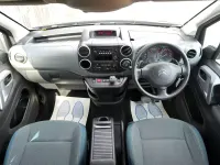 Used Citroën Berlingo Feel 100 HP (73 kW) 2018 Grey MPV