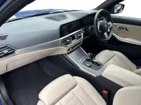 Usado BMW 320 M Sport 187 CV (137 kW) 2022 Azul Familiar