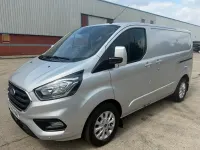 Used Ford Transit Custom Limited 130 HP (95 kW) 2019 Silver Van