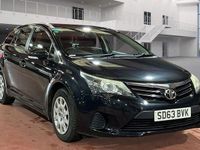 Used Toyota Avensis Active 126 HP (92 kW) 2013 Black Estate