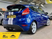 Używany Ford Fiesta S 2011 Niebieski Hatchback