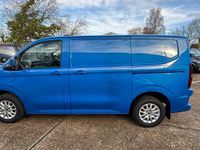 Nowe VW Transporter Pro 2025 Niebieski Van
