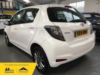 Used Toyota Yaris Plus 69 HP (50 kW) 2014 White Hatchback